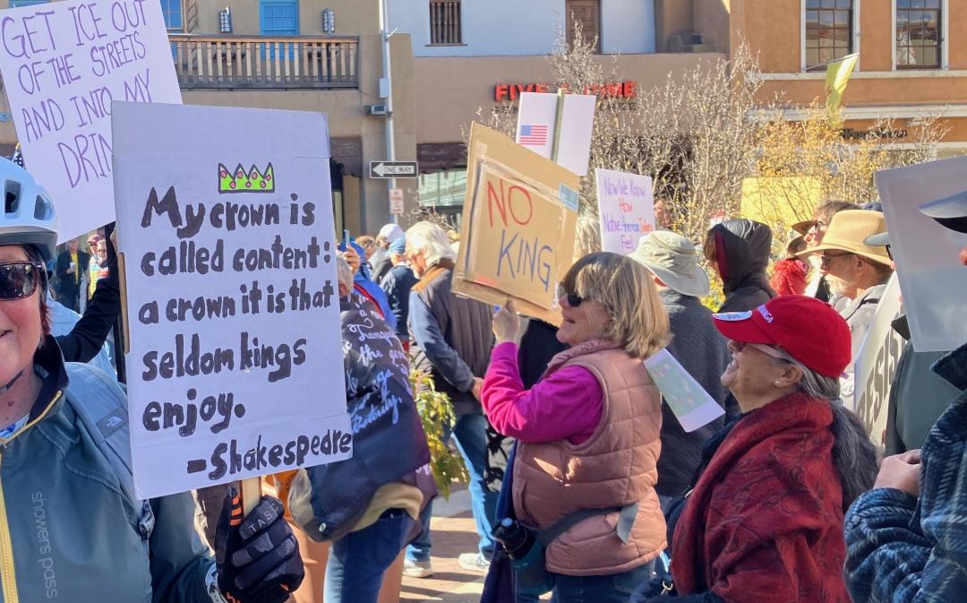 photo of the crowd at No Kings protest in Santa Fe, NM